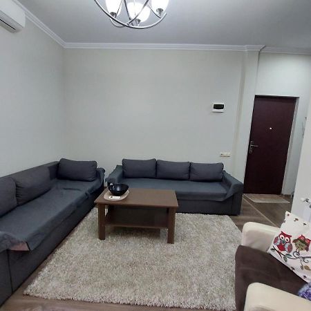 Helen'S House Apartment Батуми Екстериор снимка